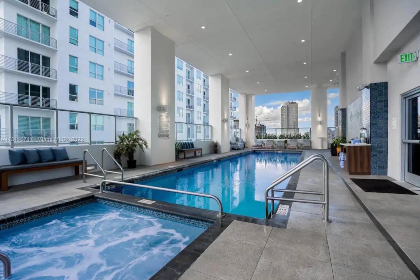 2 Bedrooms Design Condo Downtown Miami Pool And Gym Zewnętrze zdjęcie