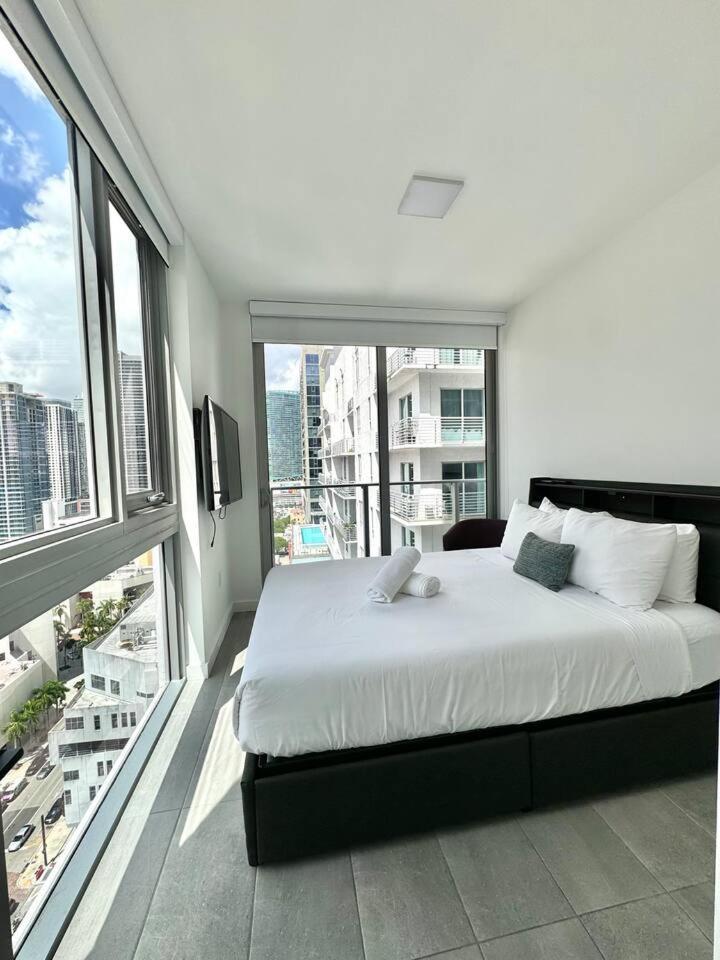 2 Bedrooms Design Condo Downtown Miami Pool And Gym Zewnętrze zdjęcie